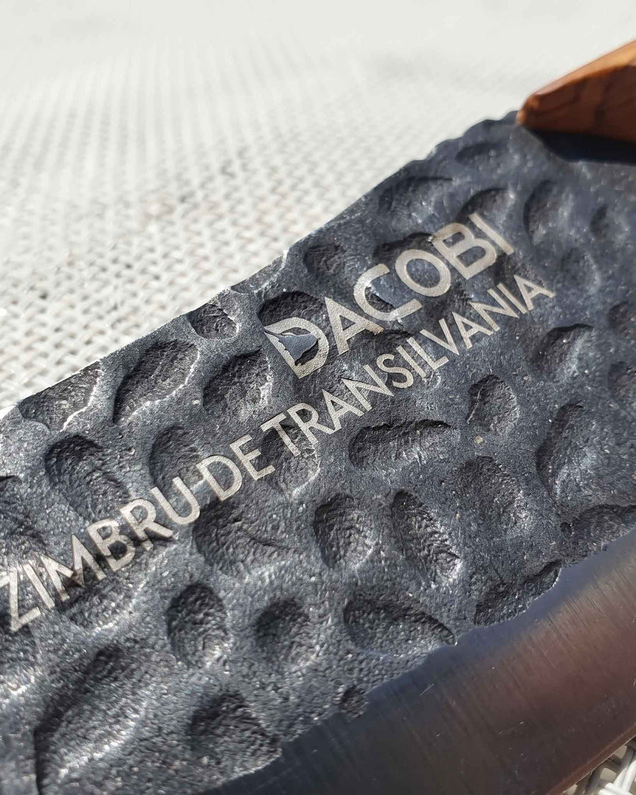 Fekete DACOBI penge lézerrel gravírozott ZIMBRU DE TRANSILVANIA felirattal
